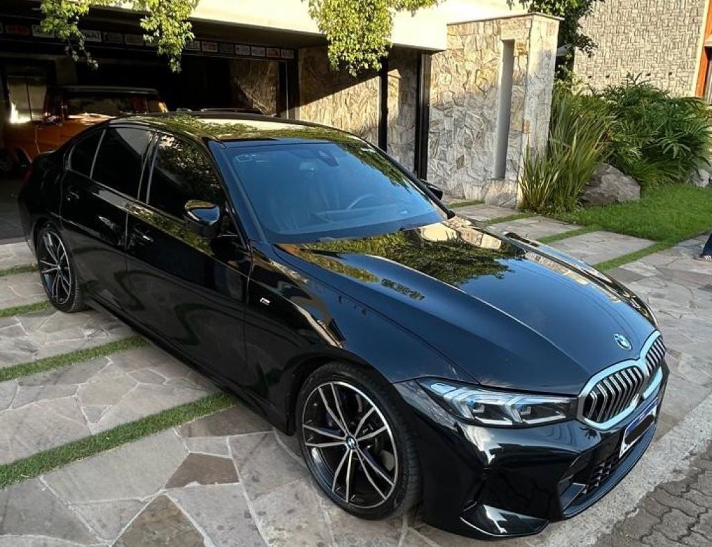 BMW 320 M 2023 - foto 1