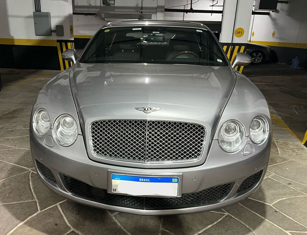 Bentley Continental Flying Spur 2010 - foto 1